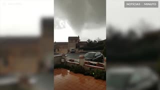 Tornado assusta moradores em cidade no sul da França