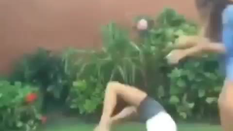 girls trying gymnastics fail