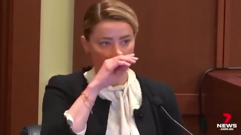 Body language expert on Amber Heard and Johnny Depp's testimonies