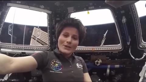 International Space Station Footage from 2015 Shows UFO in space