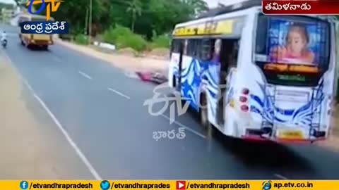 Near miss accident. Woman escape tremendous accident...