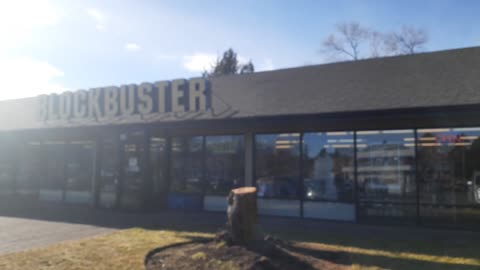 The Last BLOCKBUSTER on the Planet in Bend, Oregon 2022
