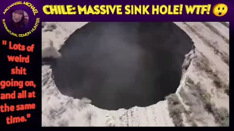 MASSIVE SINKHOLE APPEARS IN CHILE 😲.