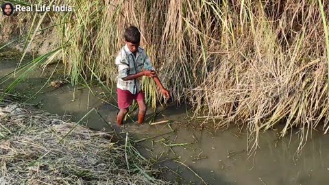 Happy Life Of The Poor In The Village Of India || Life Of In India Uttar Pradesh || Real Life India