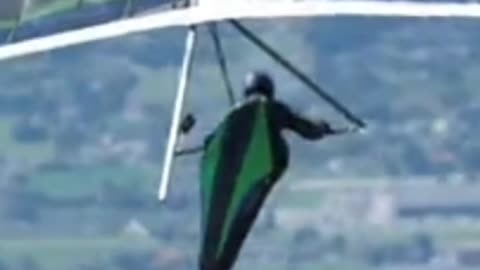 Gliding, hang #gliding,#refreshing, #enjoying😍 human style flying, #beautifulviews, #cool, #nature