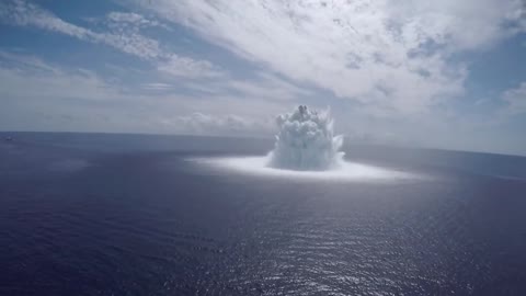 Amazing Video OF US Navy Testing Their Warship - Ship Shock Trial