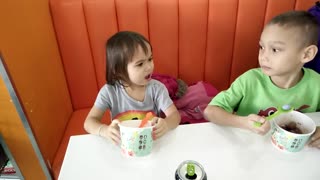 Father pranks daughter by "eating" all of her ice cream