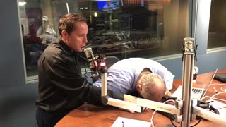 Hypnotist hypnotized radio host