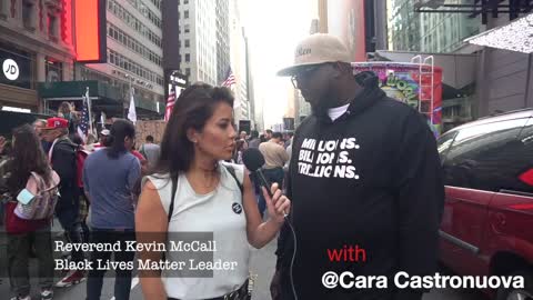 New Yorkers at anti-vaccine mandate protest speak out and tell it like it is!