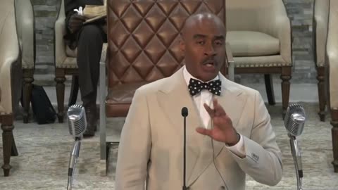 Pastor Gino Jennings: "No Man Has Seen God"