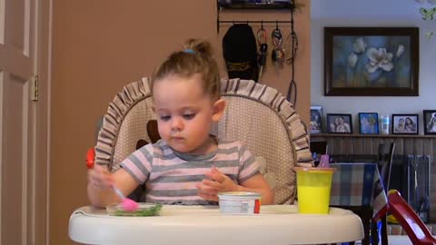 Toddler Adorably 'Curses' At Slippery Food