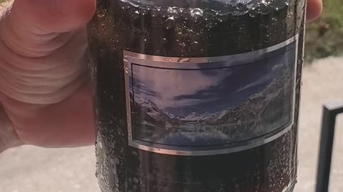 Yankee Candle Filled with Coke - Slide Test