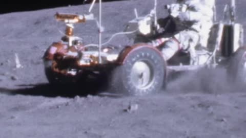 In_1971_NASA_put_a_car_on_the_moon