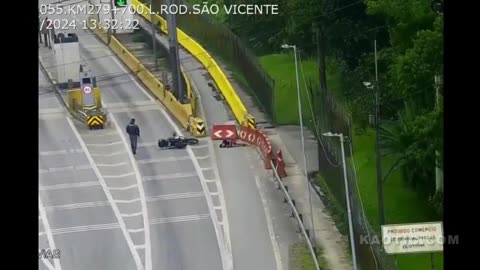 (18+ Content) Criminal Tried To Rob a Brazilian Police Officer