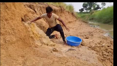 amazing daily life fishing flowing water river dry hill underground big stuck fish catching