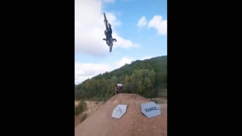 Extreme bike stunts 🔥