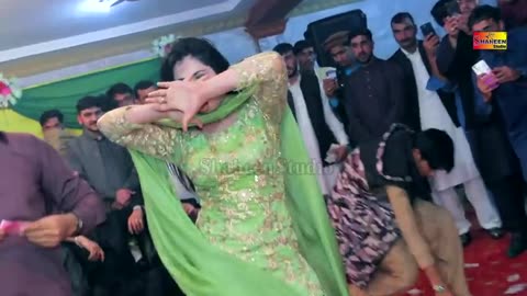 Mehak Malik mujra dance