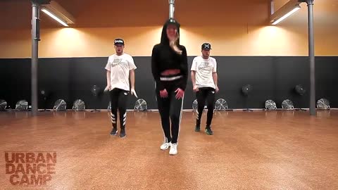 Collapse - Eminem / Baiba Klints ft. EZtwins Hip Hop Dance Choreography / URBAN DANCE CAMP