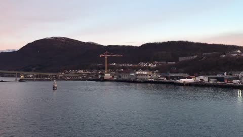 Leaving Finnsnes