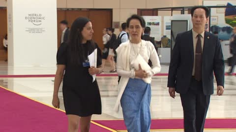 Myanmar sentences Suu Kyi to hard labor