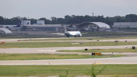 Atlas/Prime Air Boeing 737-800 departing St Louis Lambert Intl