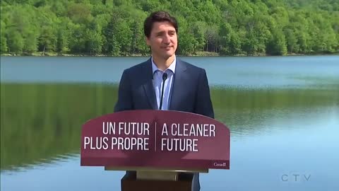 Never Forget When Prime Minister Justin Trudeau Fumbled Hard on Single-Use Plastic Question