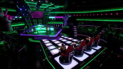The Voice 2014 Blind Audition (Taylor Phelan)