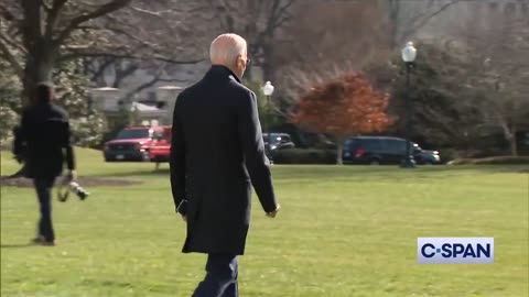 Bumbling Biden Races Across White House Lawn While Avoiding Questions About The Border