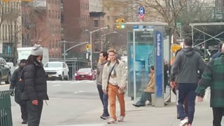 ' You ' Filming w/ Penn Badgley - New York City - March 27, 2024