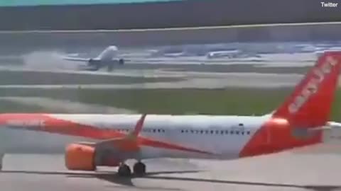Shocking moment Boeing scrapes tail on Italian runway before takeoff
