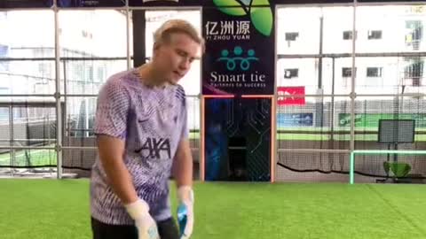 4 levels of first touch battle Forward vs Goalkeeper 🔥