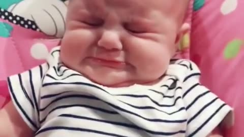 BEST OF FUNNY BABY REACTIONS
