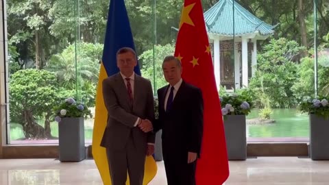 Ukrainian FM Kuleba meets his Chinese counterpart in southern China| N-Now ✅