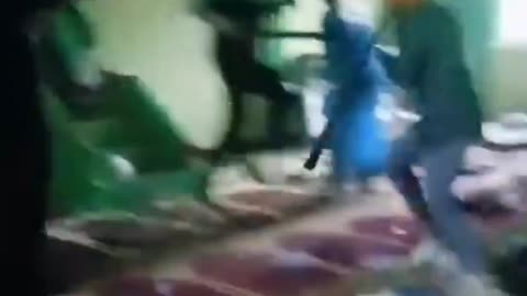 HINDUTVA THUGS TRY TO DESTROY MOSQUE