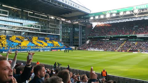 Gigantic FC Copenhagen Tifo - Brøndby Stadium in fire!