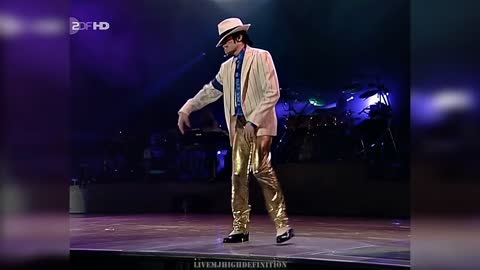 Michael Jackson - Smooth Criminal (Official Video)