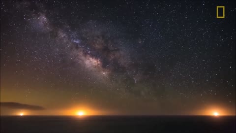 A Falling Star (Night Sky Time Lapse)