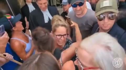 Incredible! Tamara Lich Walks Freely to a Loving Crowd After Being Held Hostage as Trudeau's Political Prisoner