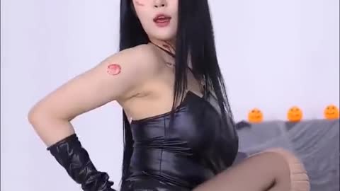 Asian sexy dance girl