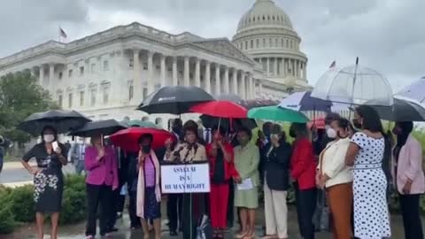 In Insane Rant, Maxine Waters Says Border Patrol in Del Rio Is "Worse Than Slavery"