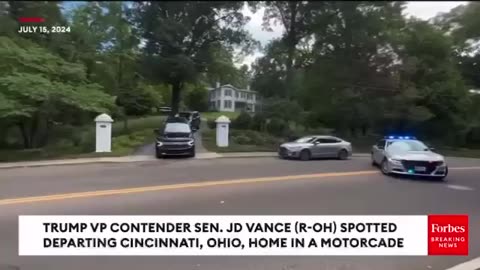 JD Vance seen leaving with a Motorcade for the RNC 👀