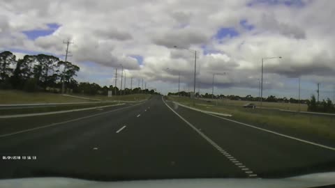 Holden Vetra Fails to Yield