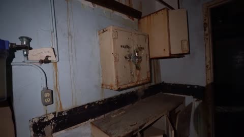 Abandoned Florida Asylum Hospital Part One