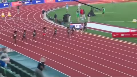 Sha Carri Richardson UNLEASHES Furious Final 100 To Gold || Women s 4x100 Relay - Paris Olympics