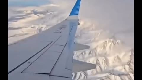 Turbulence in flight above the icy mountains in Argentina ❄️