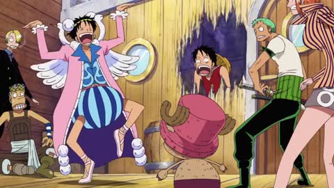 One Piece - Nami Naughty Shows her Body