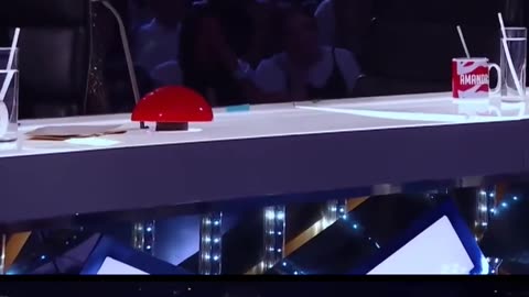 Real Witch SPOOKS Judge on Britain's Got Talent!