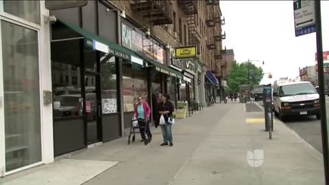 Gran repudio causa la paliza de un joven a un anciano en una calle de Nueva York