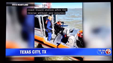 Texas kite surfer rescued while clinging to wooden debris off Gulf Coast