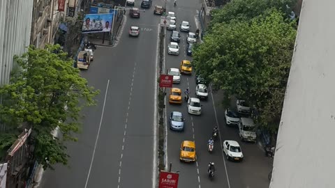 Beautiful scenes from 8th floor in Kolkata 😍❣️💝💕•